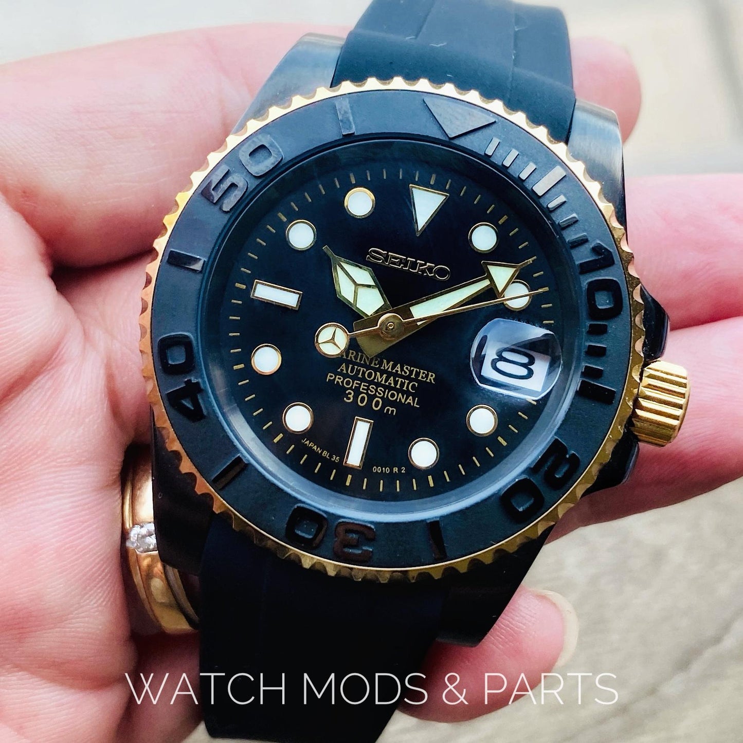 WMNP Exclusive Marine Master Black Dragon Seiko Mod Custom NH35 Movement with black Dragon Rotor