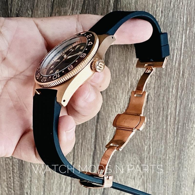 Seiko 62mas classic 39.5mm with Coin bezel, Marine Master Dial Hands and waffle strap with butterfly clasp