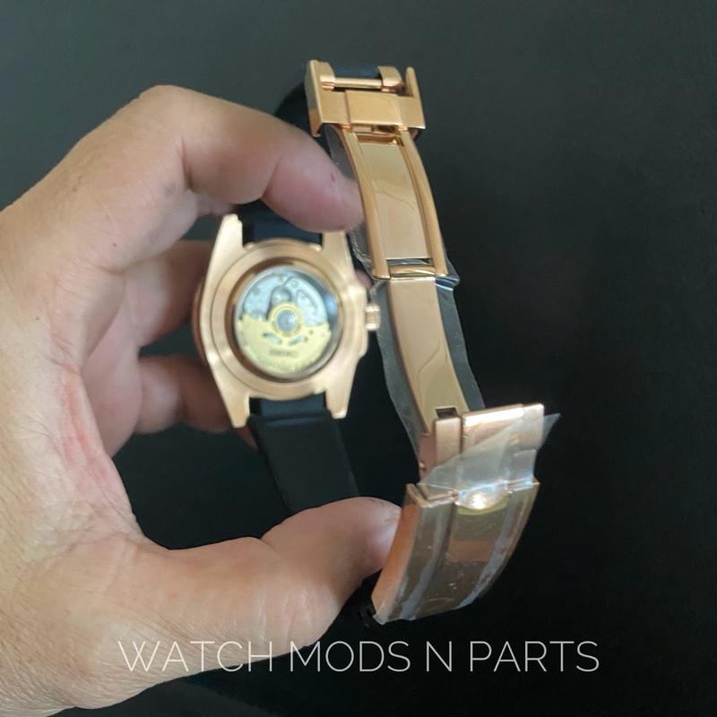 WMNP Seiko Modification 40mm Automatic 4R35B deep black highly glossy Marine Master Prospex black dial Rose Gold body bezel with Rubber Strap